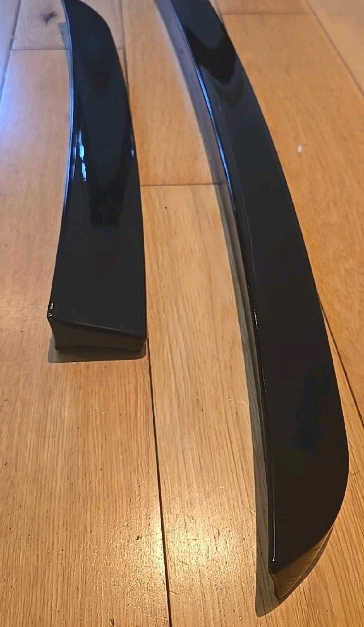Fits VW CADDY SPOILER REAR BARN DOOR 2021 ONWARDS MK5 - GLOSS BLACK