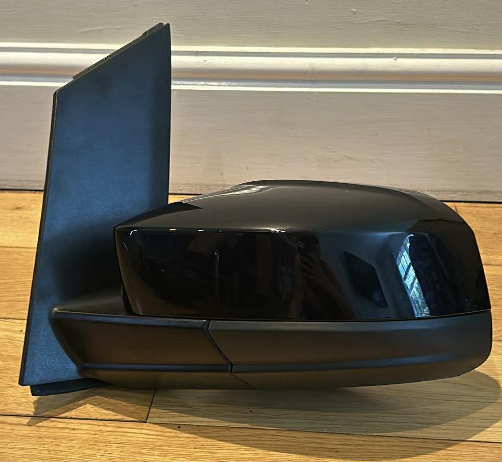 VW CADDY LIFE MANUAL WING MIRRORS UPGRADE Painted in Deep Black Pearl LC9X