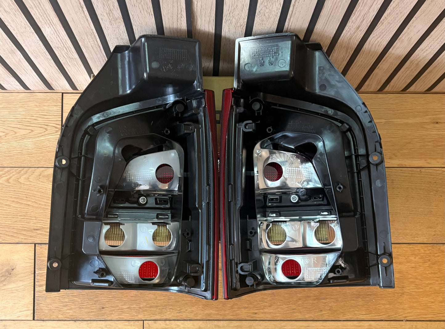 VW T5 2010-2015 | Rear Light Tailgate Smoked Tail Lamp Lens | Pair | Left & Right