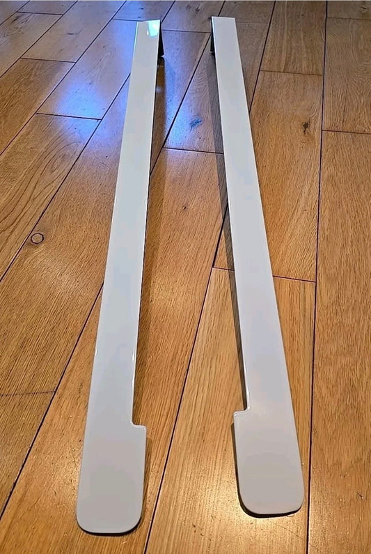 VW CADDY 2K MAXI 2K SIDE LOADING DOOR RAIL COVER LEFT & RIGHT SIDE 2004 - 2020 PAINTED IN LB9A CANDY WHITE
