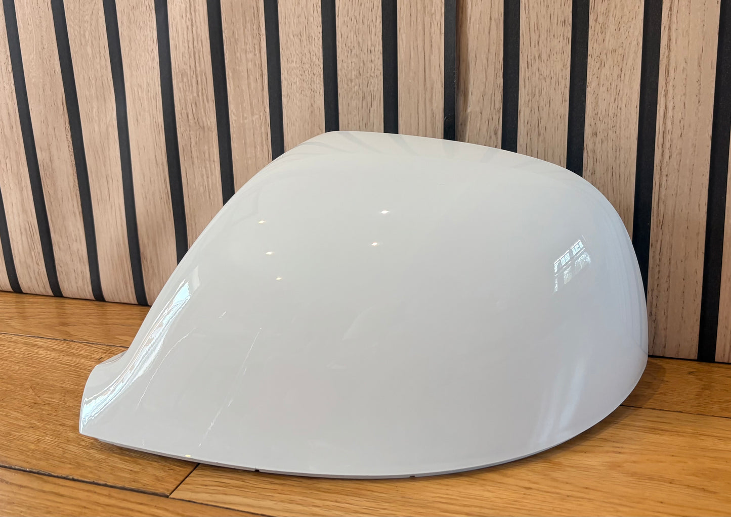 VW Transporter T5.1/T6/T6.1 New LH/Passenger side Mirror Cover Painted In White
