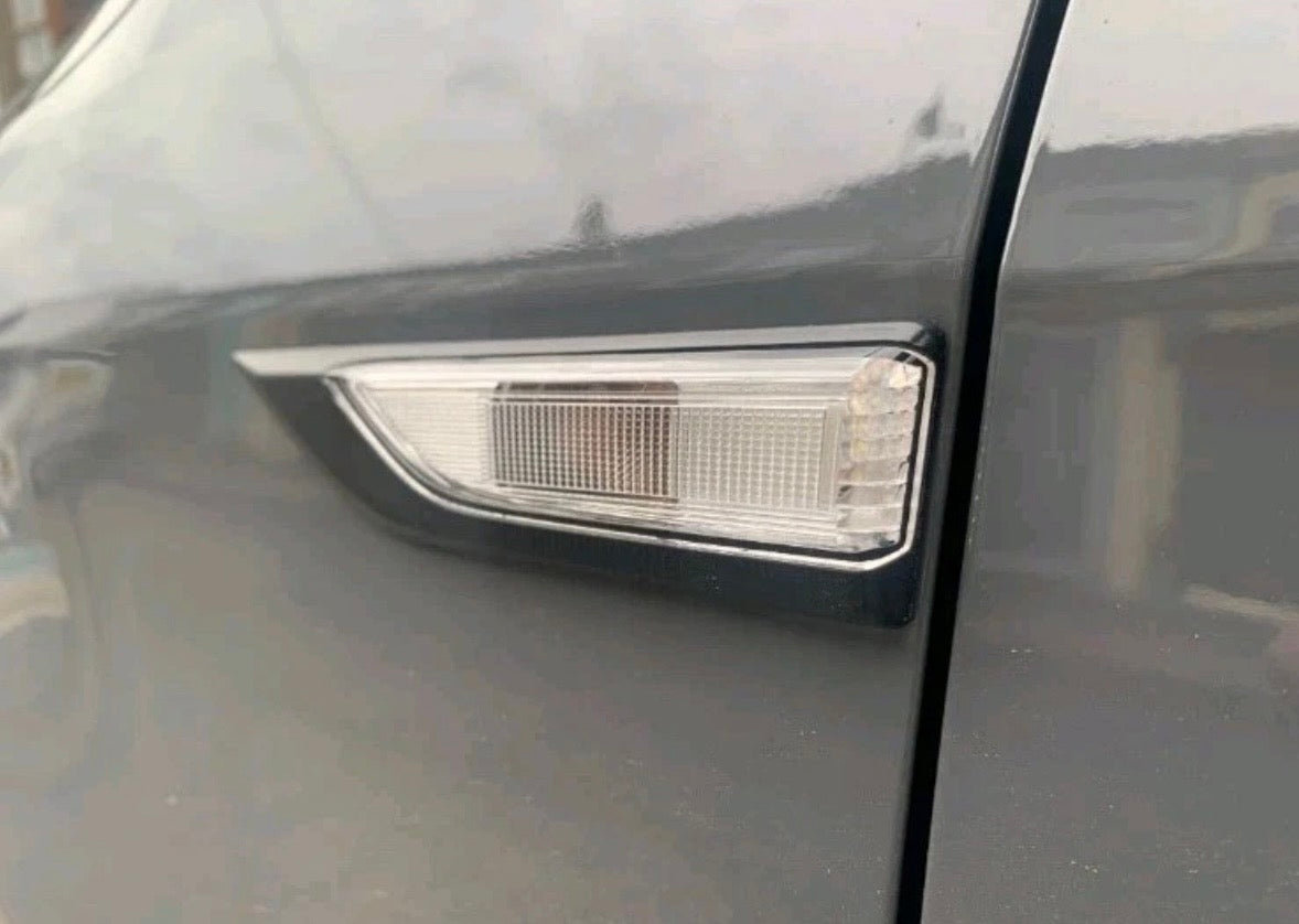 VW CADDY MK4 | PAIR OF SIDE REPEATERS | INDICATORS | 2015 - 2021