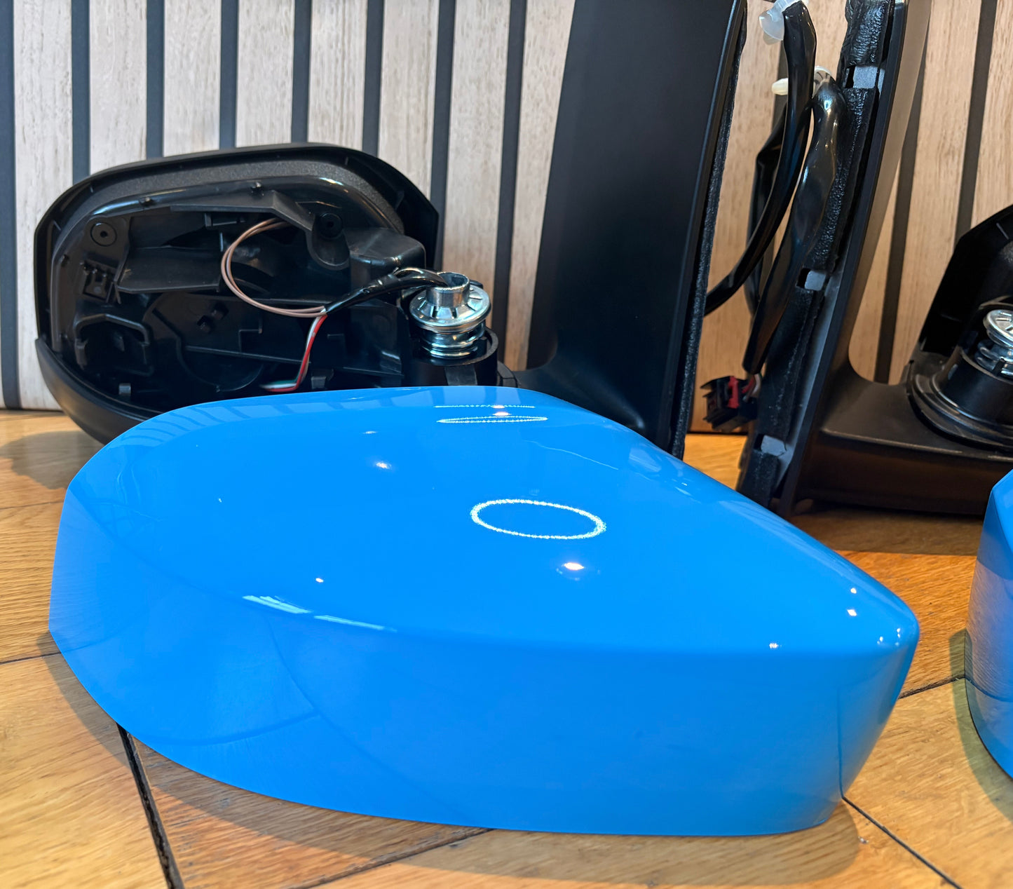 Caddy life mirrors upgrade | 2004-2020| POWER FOLDING |Painted in BRITISH GAS BLUE