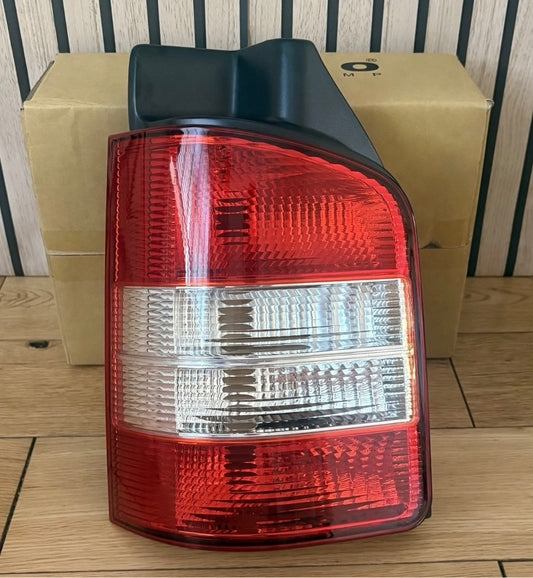 VW T5 2010-2015 | Rear Light Lamp Len | Clear Indicator | LH Passenger Side | Twin Door