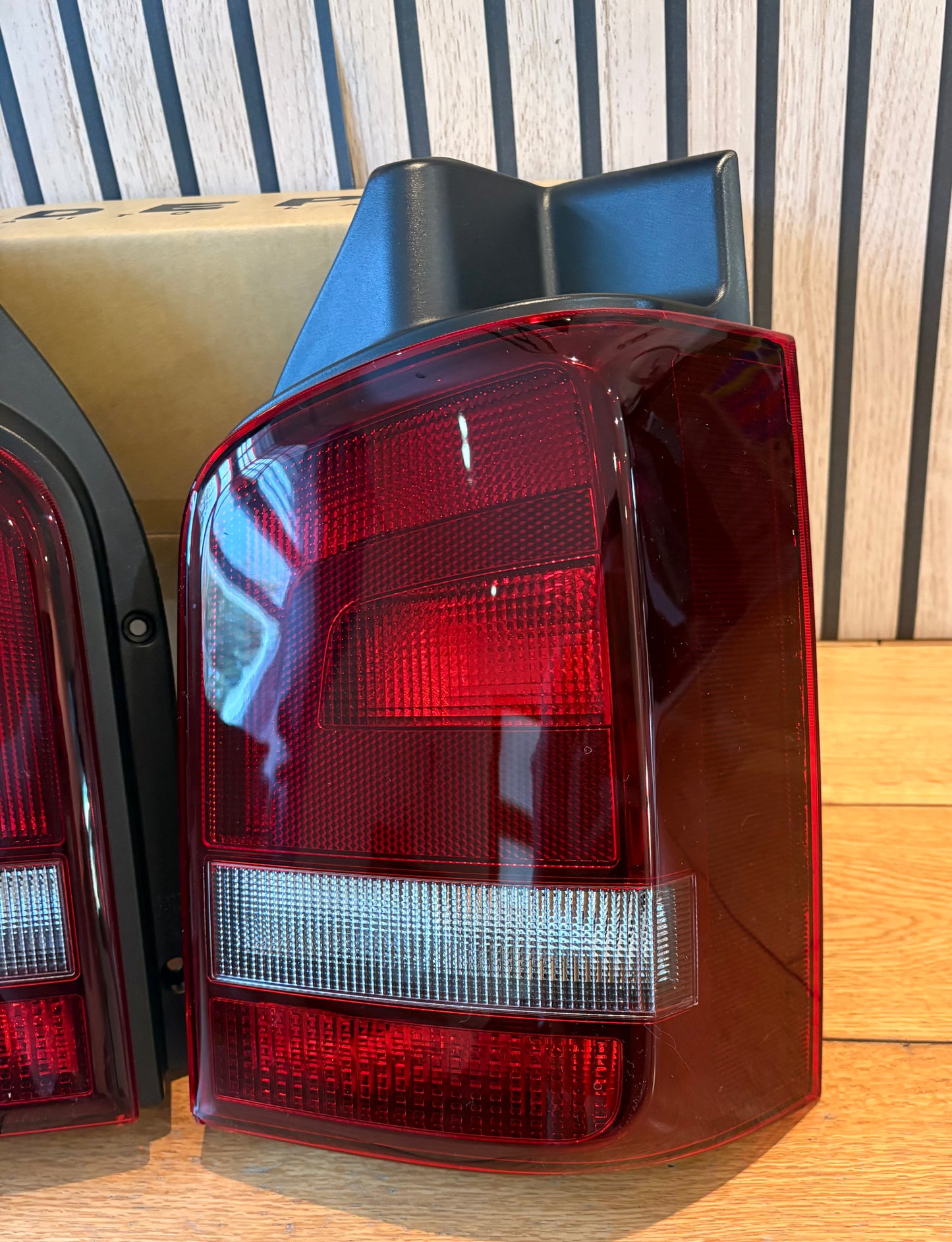 VW T5 2010-2015 | Rear Light Tailgate Smoked Tail Lamp Lens | Pair | Left & Right
