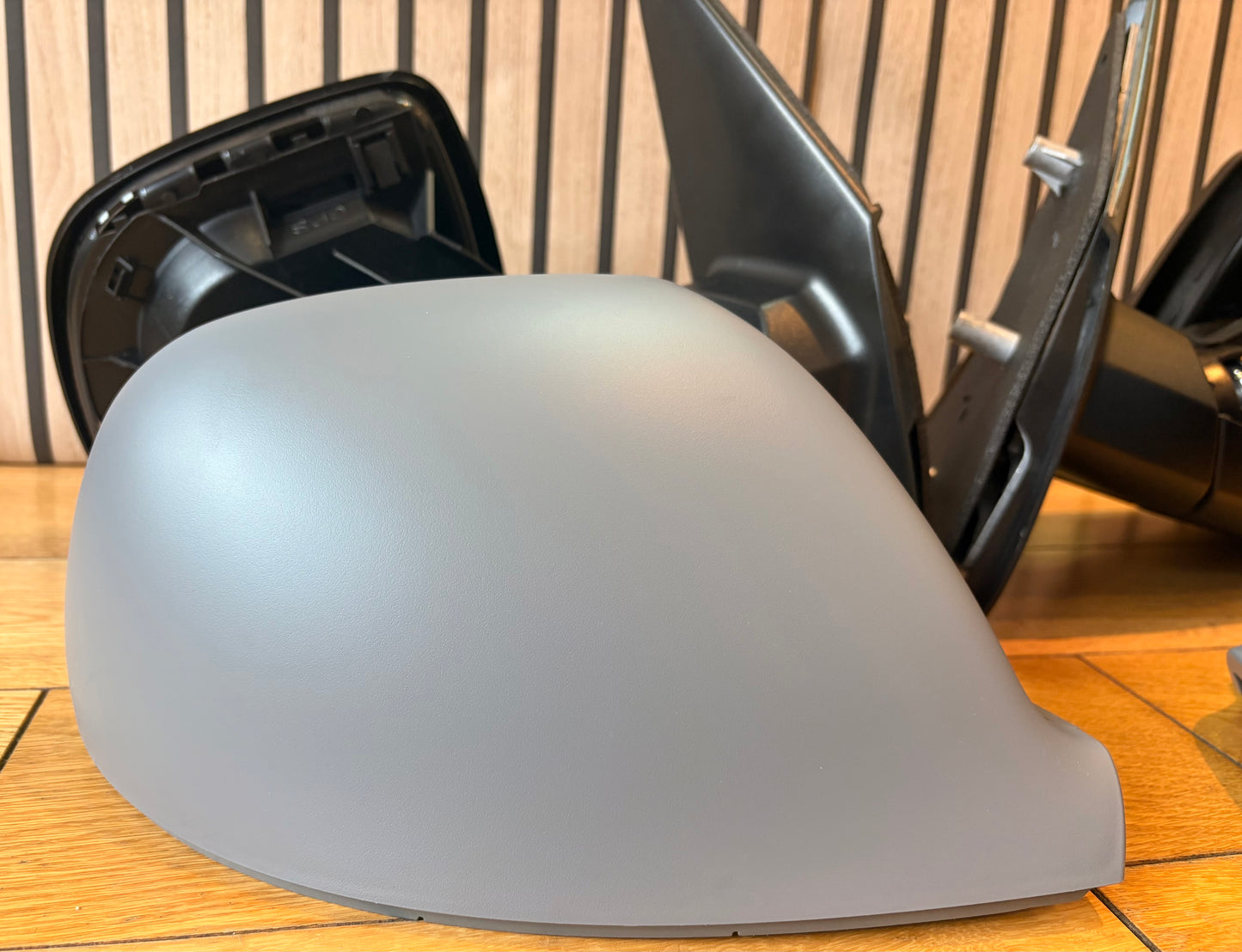 VW T5.1 Transporter Van |2010-2016 | Wing Door Mirrors  |Manual | Primed Covers