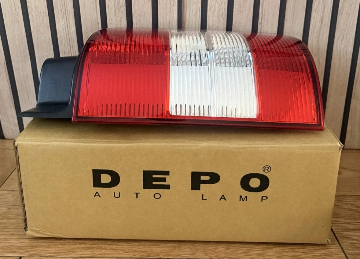VW T5 2010-2015 | Rear Light Lamp Len | Clear Indicator | LH Passenger Side | Twin Door