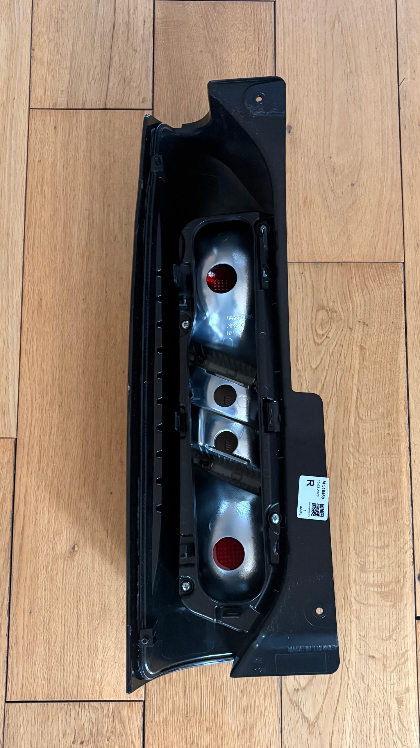 Ford Transit Tourneo Customer 23 - On Rear Driver side Tail Light Lamp