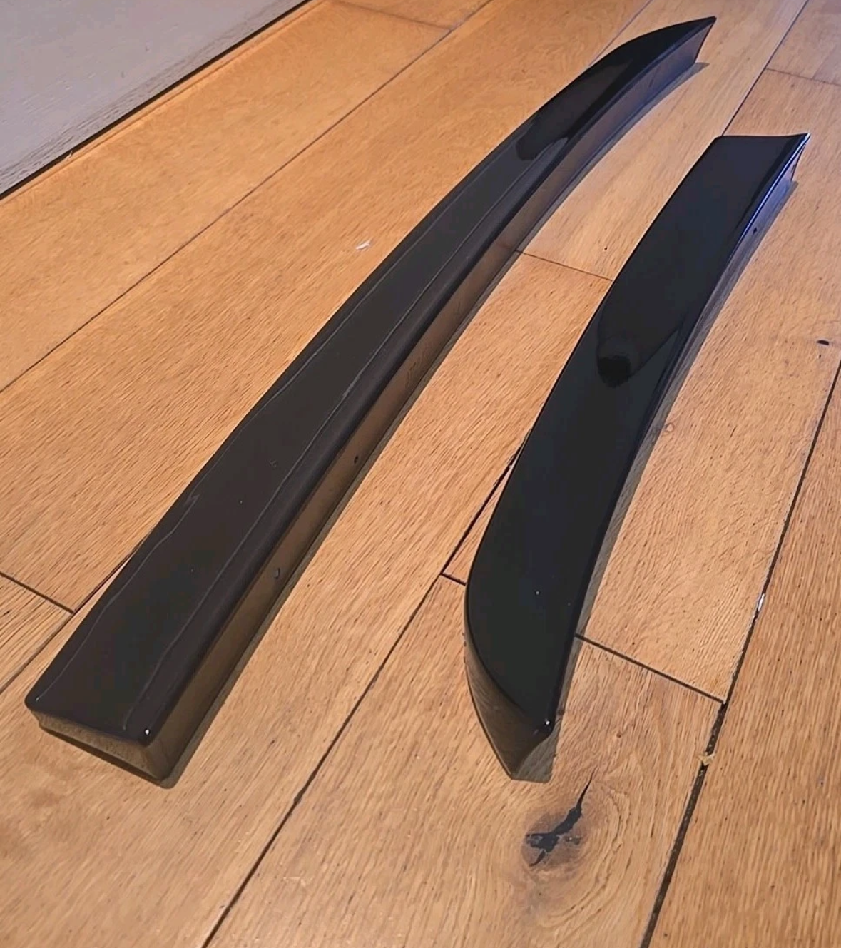 Fits VW CADDY SPOILER REAR BARN DOOR 2021 ONWARDS MK5 - GLOSS BLACK