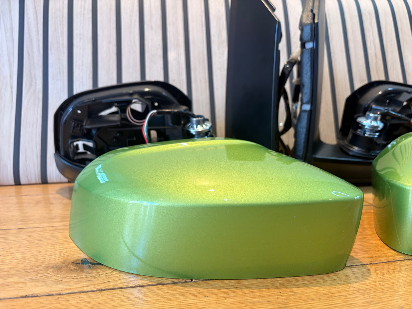 Caddy life mirrors upgrade | 2004-2020| POWER FOLDING | Painted in Viper Green | LR6T