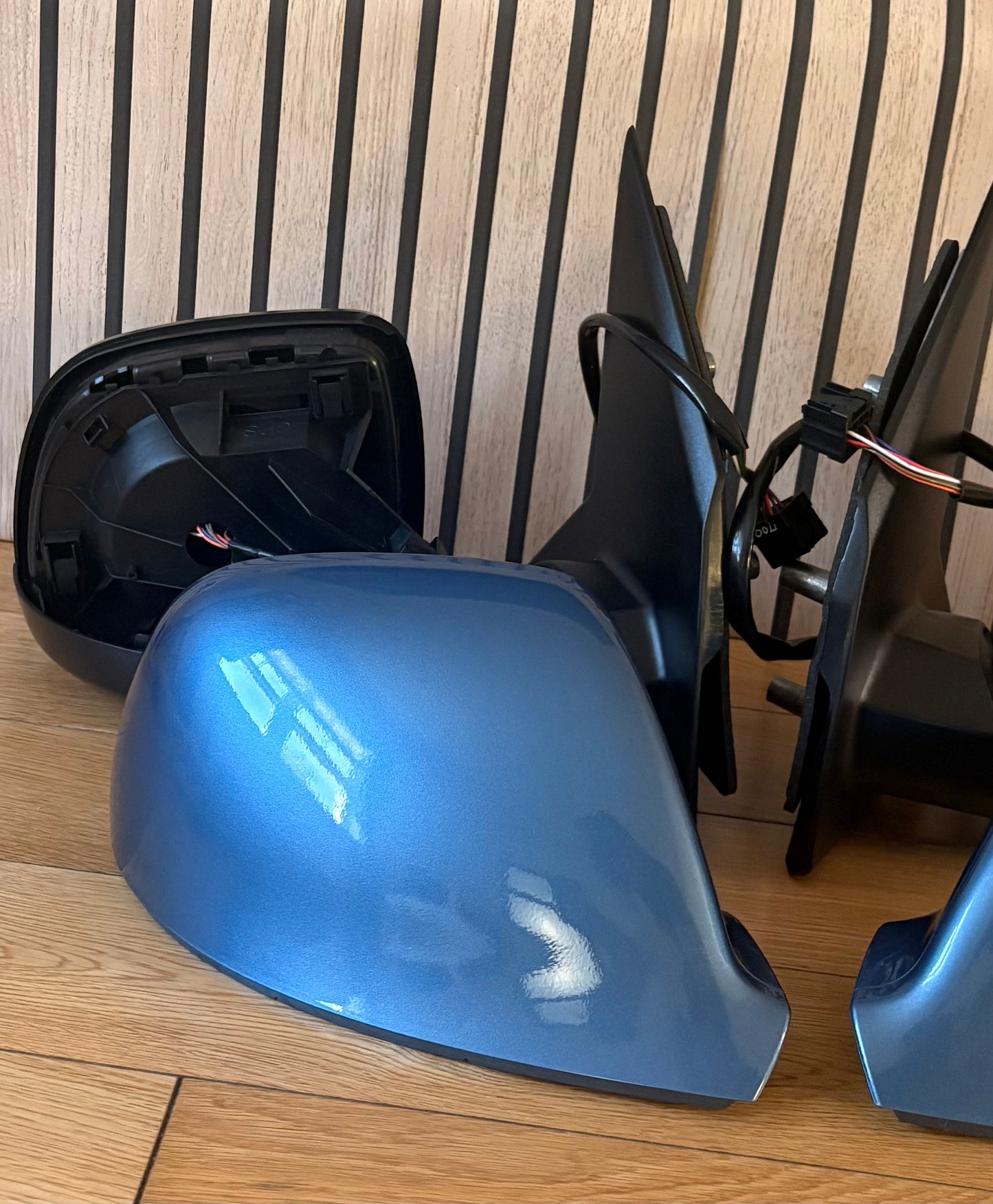 VW TRANSPORTER T6/T6.1 | 2015-2023 | DOOR WING MIRRORS | ELECTRIC | HEATED | ACAPULCO BLUE LR5T