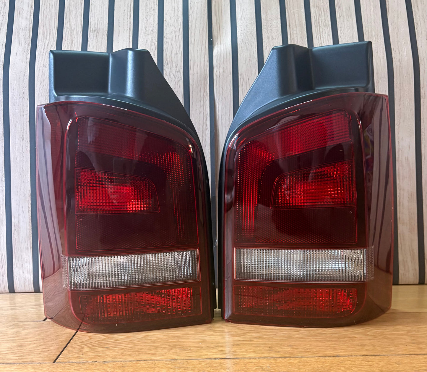VW T5 2010-2015 | Rear Light Tailgate Smoked Tail Lamp Lens | Pair | Left & Right