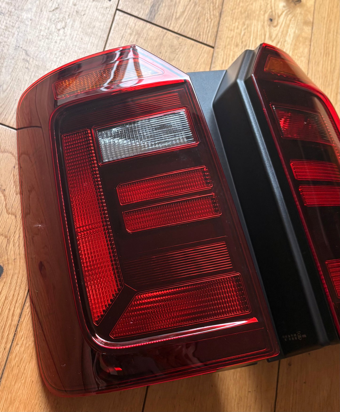 GENUINE VW CADDY MK4 UPGRADE TAIL LIGHTS | SMOKED TINTED | TAILGATE | 2015 - 2021