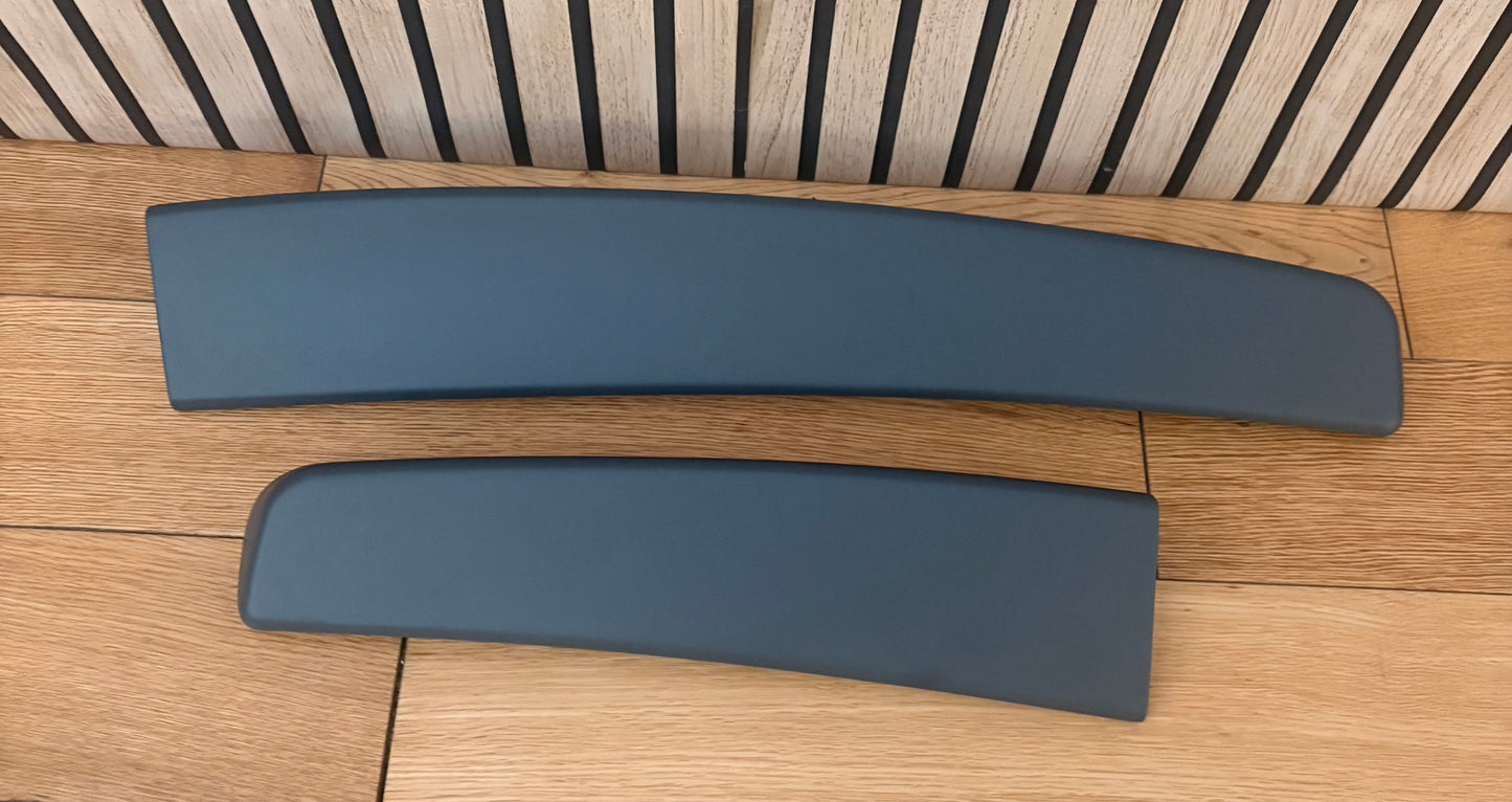 Caddy MK3/MK4 barn door spoiler Non Painted