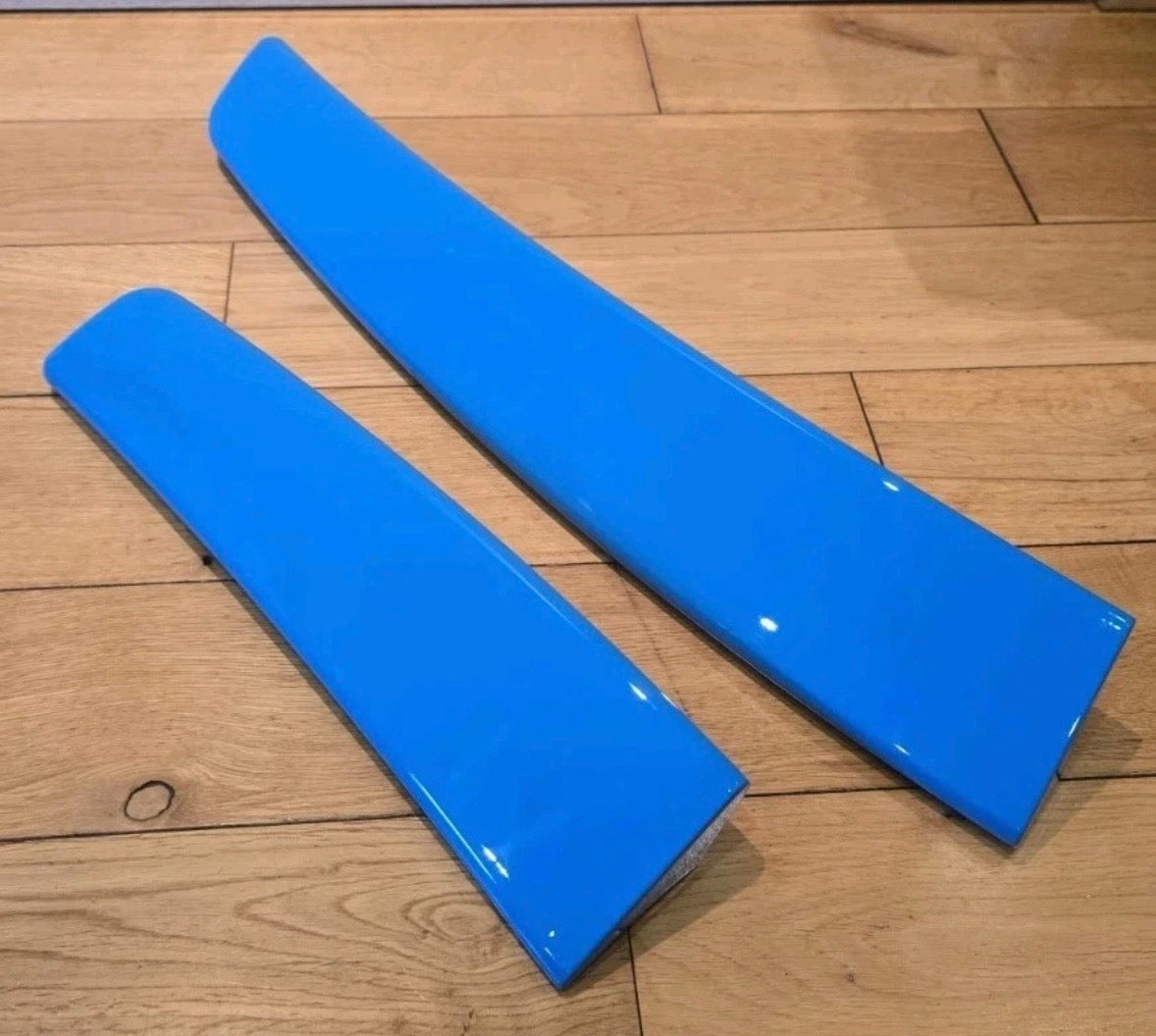 Caddy MK3/MK4 barn door spoiler painted in BRITISH GAS BLUE