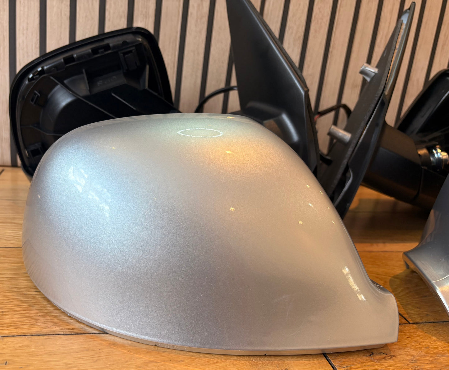 VW TRANSPORTER T5.1 |2010-2015 | DOOR WING MIRRORS | ELECTRIC | HEATED | Painted in Reflex Silver | LA7W