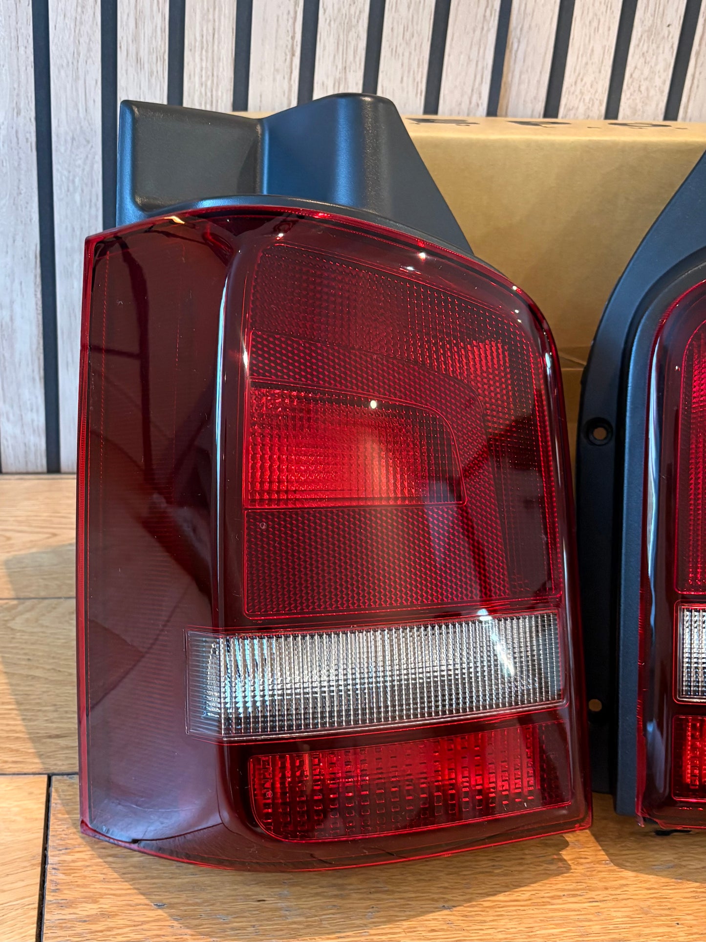 VW T5 2010-2015 | Rear Light Tailgate Smoked Tail Lamp Lens | Pair | Left & Right