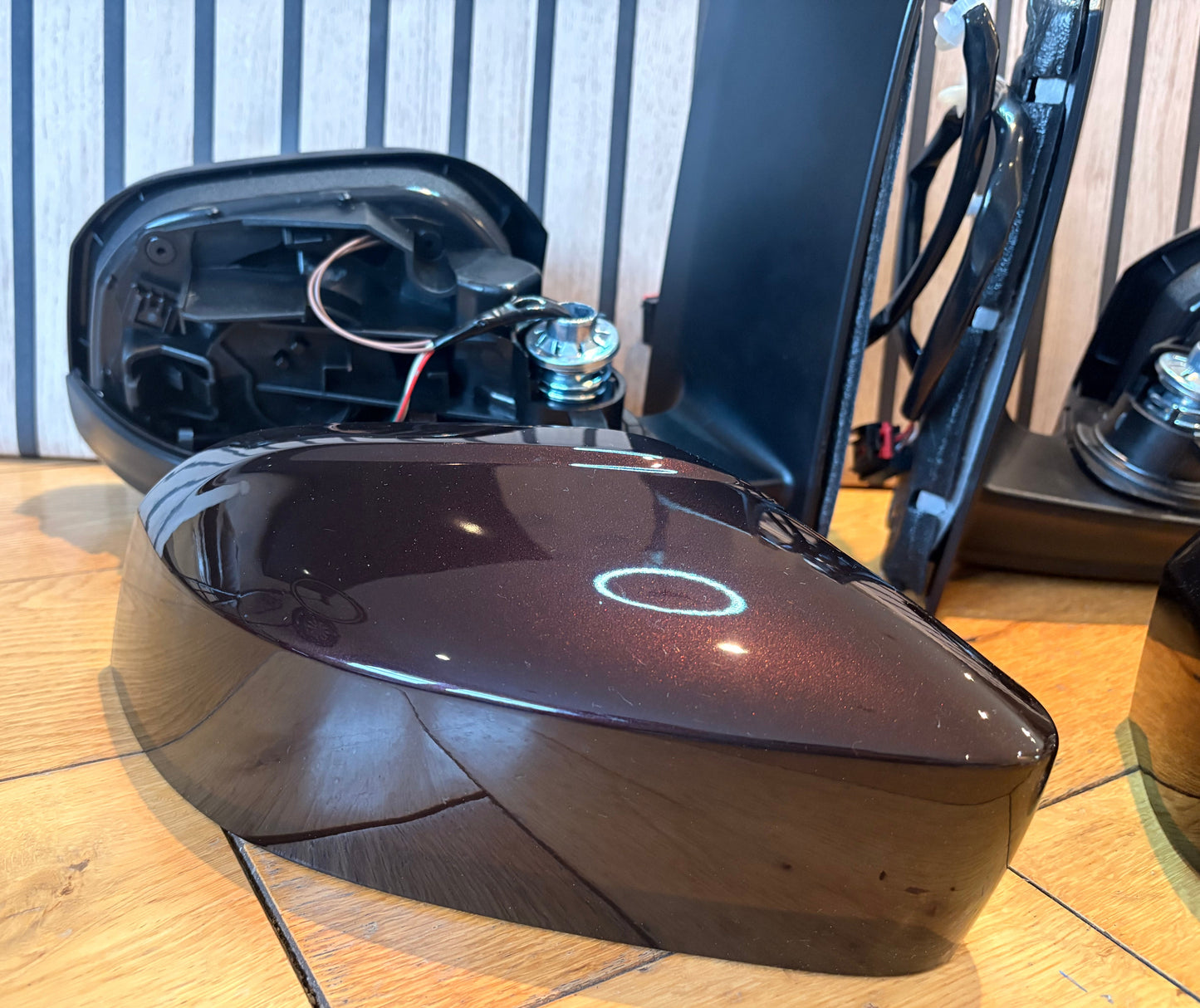 VW Caddy life mirrors upgrade | 2004-2020 | POWER FOLDING | Painted in BLACKBERRY | LL4U