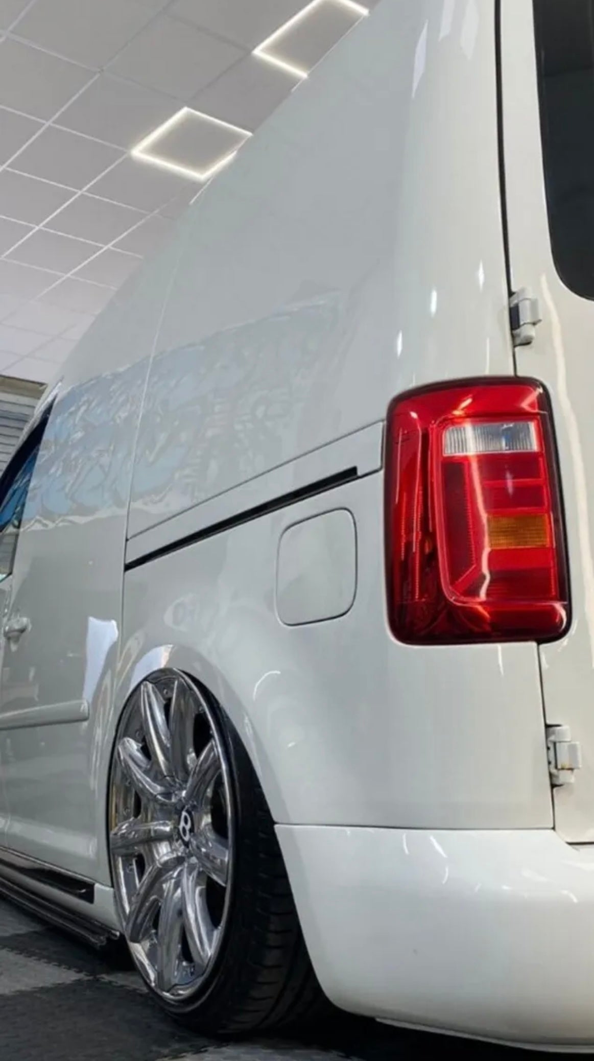 VW CADDY PASSENGERS SIDE LOADING DOOR RAIL COVER PAINTED IN LB9A