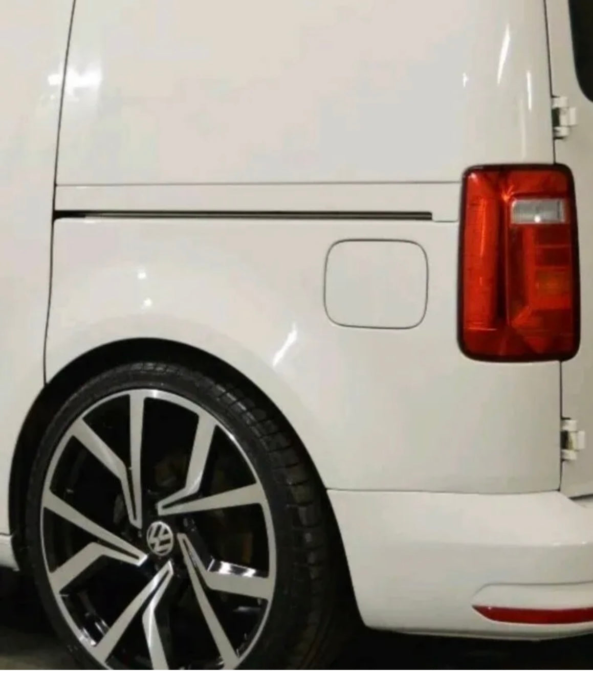 VW CADDY PASSENGERS SIDE LOADING DOOR RAIL COVER PAINTED IN LB9A