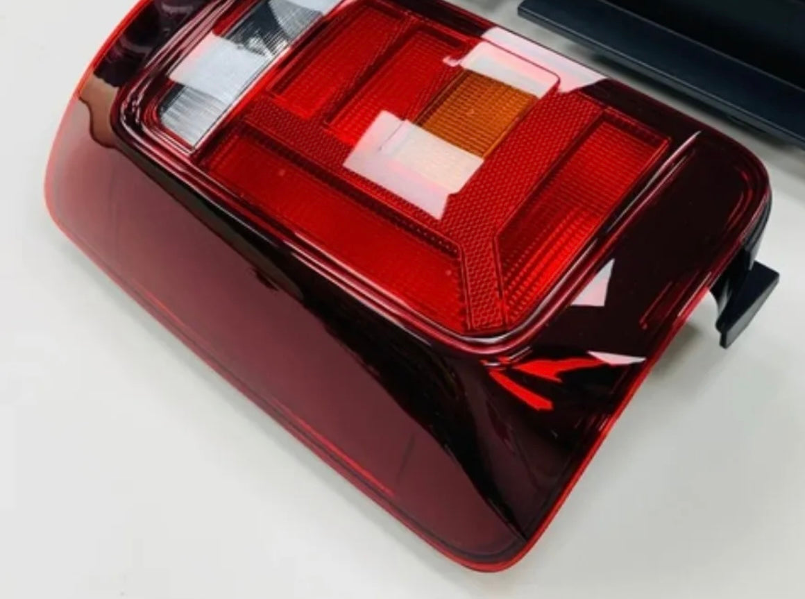 OEM VW CADDY FACELIFT TAIL LIGHTS