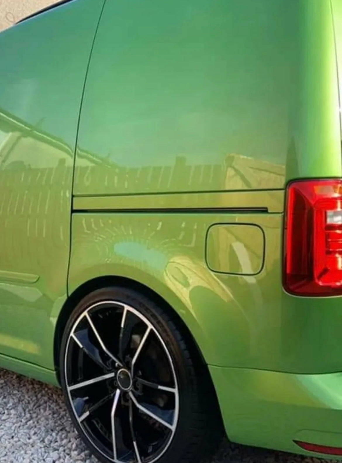 VW CADDY PASSENGERS SIDE LOADING DOOR RAIL COVER