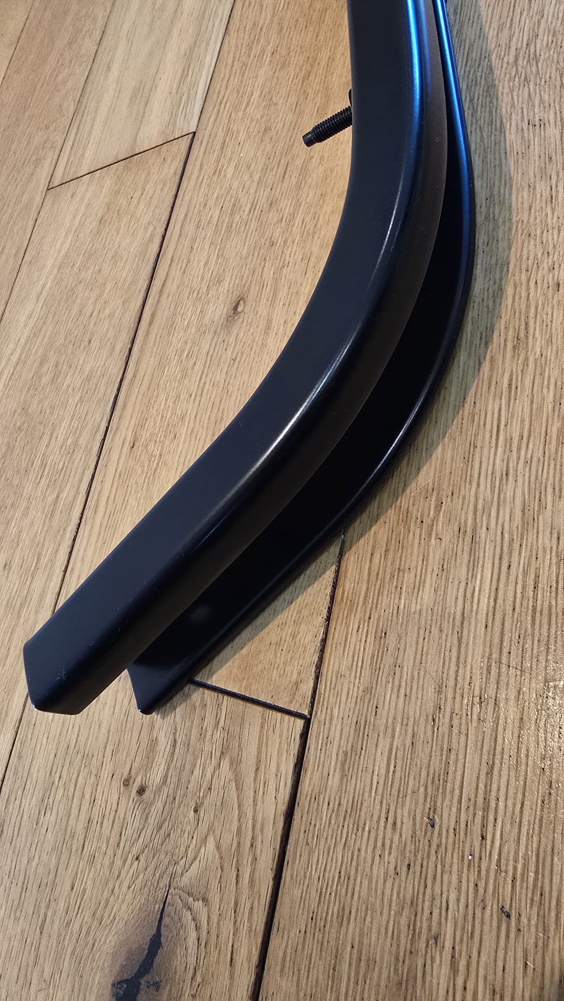 VW CADDY MK5 SWB PASSENGERS SIDE LOADING DOOR RAIL BLACK